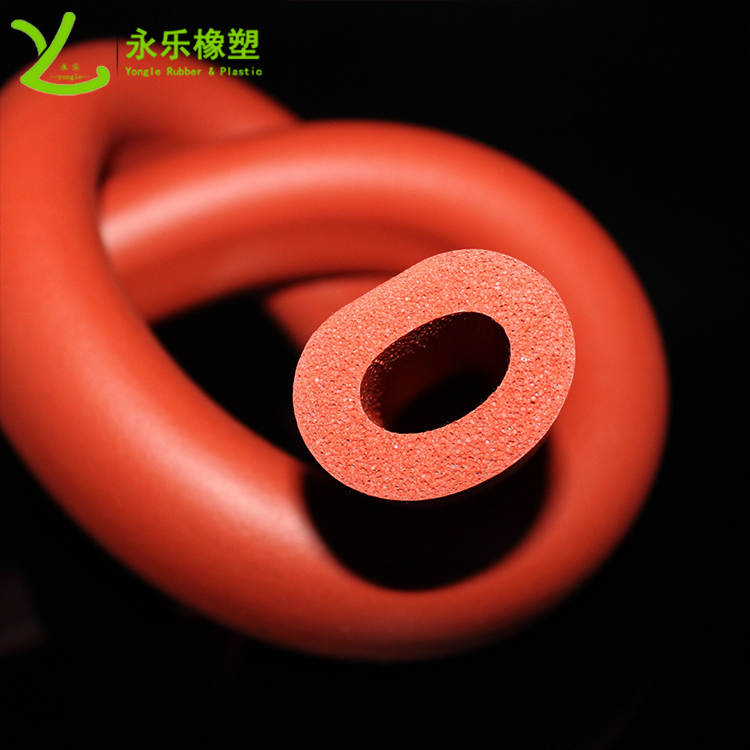 發(fā)泡硅膠管，耐高溫發(fā)泡硅膠管，阻燃硅膠發(fā)泡管，硅膠發(fā)泡管