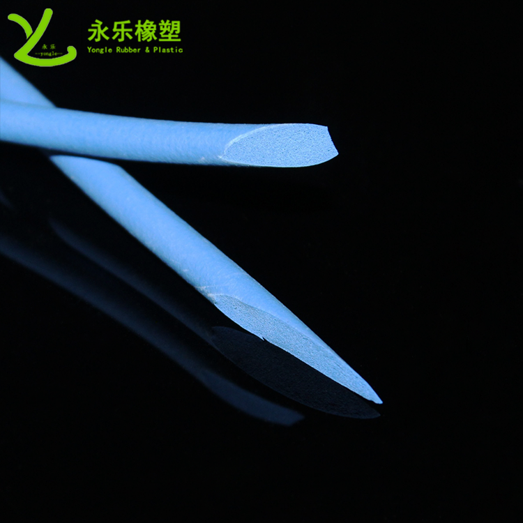 硅膠發(fā)發(fā)泡條，阻燃硅膠發(fā)泡圓條，耐高溫發(fā)泡硅膠條